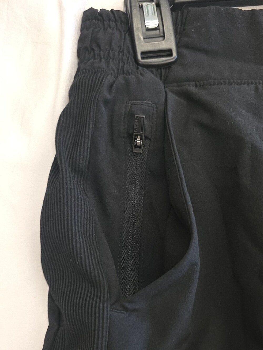 Athleta Brooklyn Lined Jogger Pants Black Women's Size 6 Travel Athleisure - Picture 5 of 12